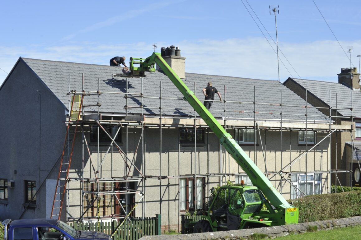 featured image - The Ultimate Home Repair Checklist for Every Season